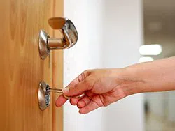 City Locksmith Services Duxbury, MA 781-242-2415 City Locksmith Services Duxbury, MA 781-242-2415
